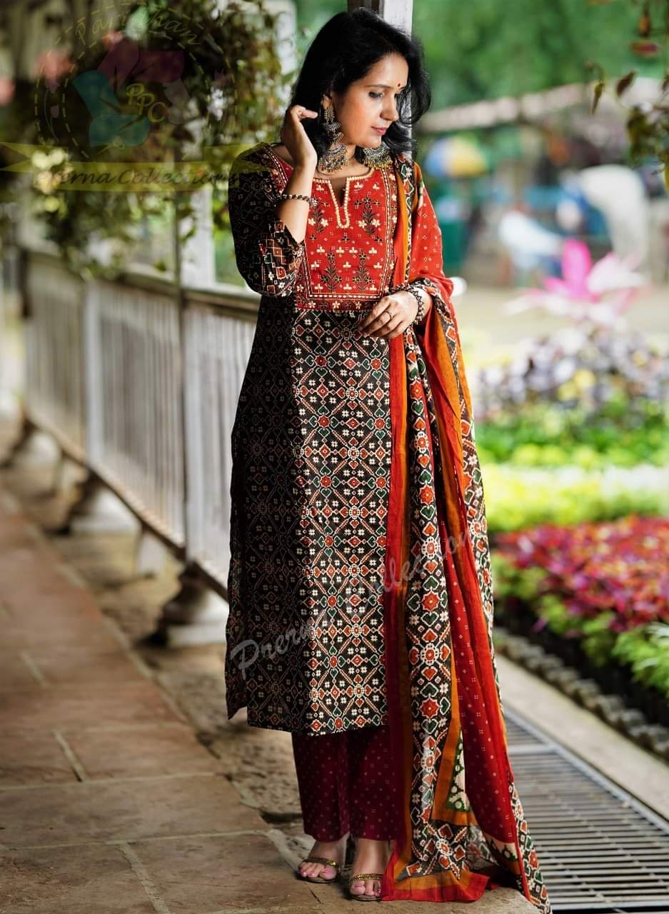 Latest Wedding Wear Orange Pure Patola Silk Saree | Saree, Saree designs,  Lehenga style saree